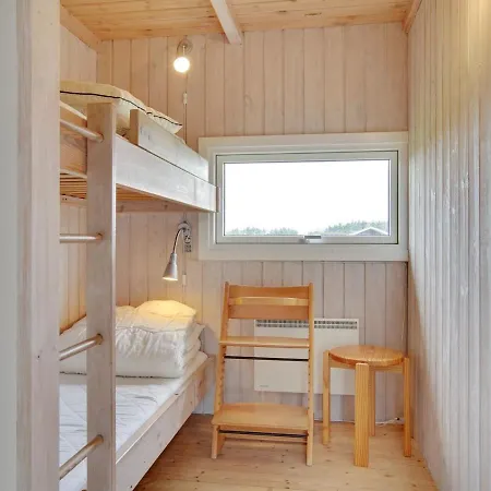 Holiday home Viktoria - 400m From The Sea In Nw Jutland By Interhome